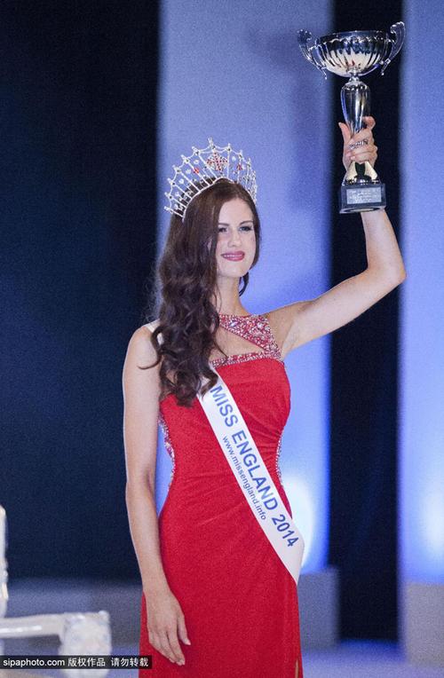 工作饮茶两不误